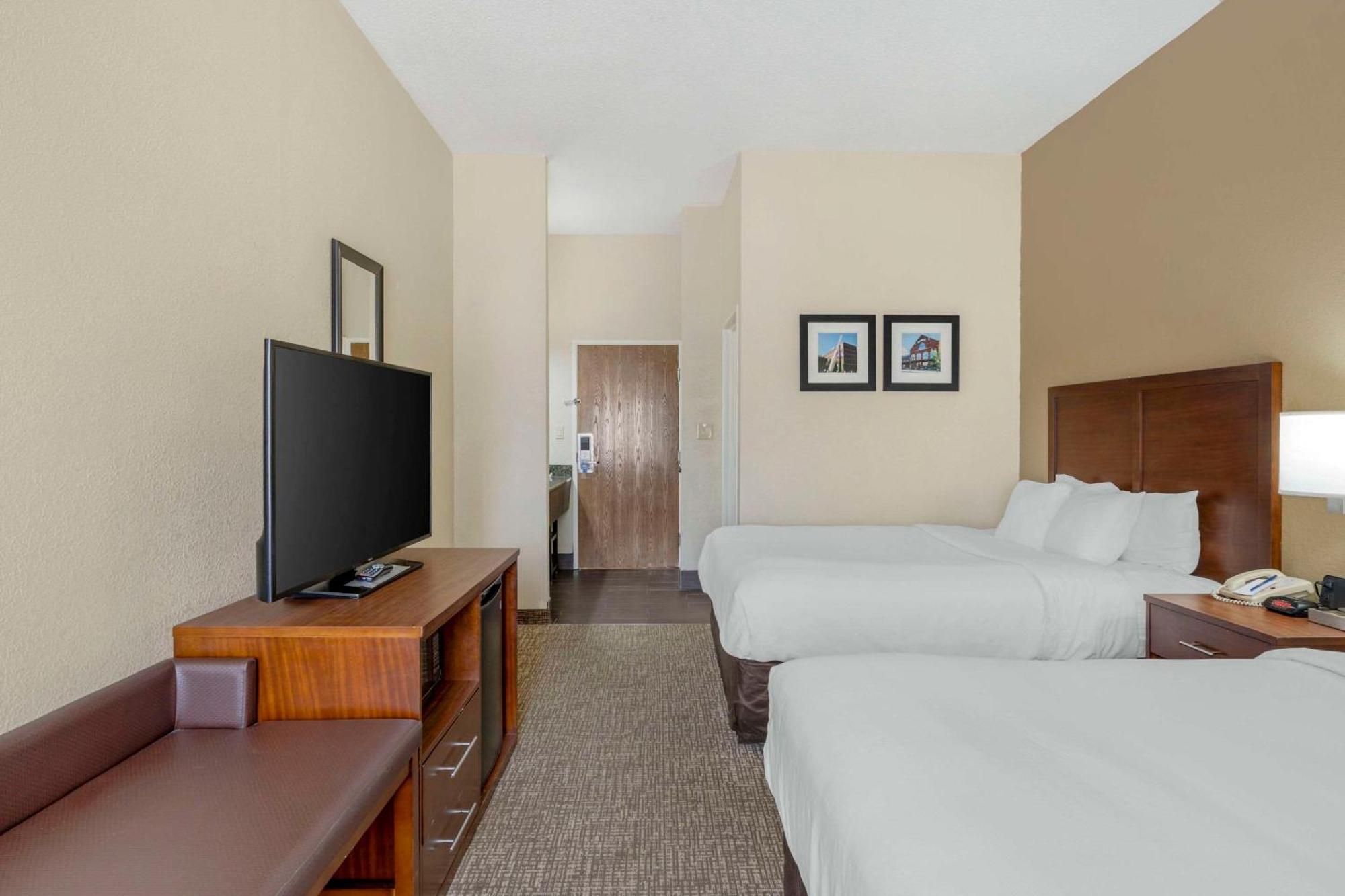 Comfort Inn&Suites La Grange Exterior foto